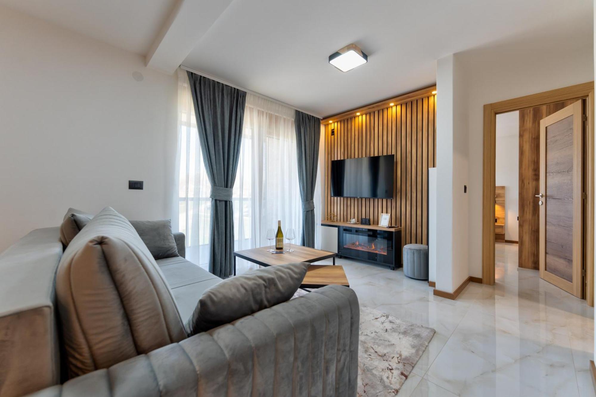 Golden Panorama & Wellness