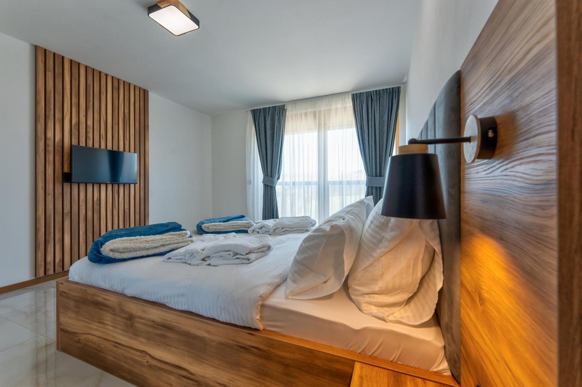 Апарт-отель Golden Panorama & Wellness *